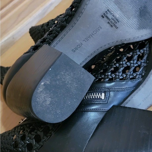 Michael Kors woven booties 9M - Picture 4 of 11